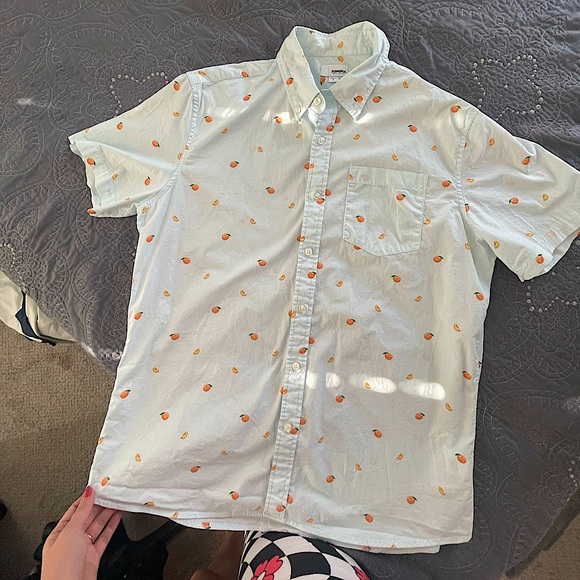 Mens peach button up - Picture 8 of 8